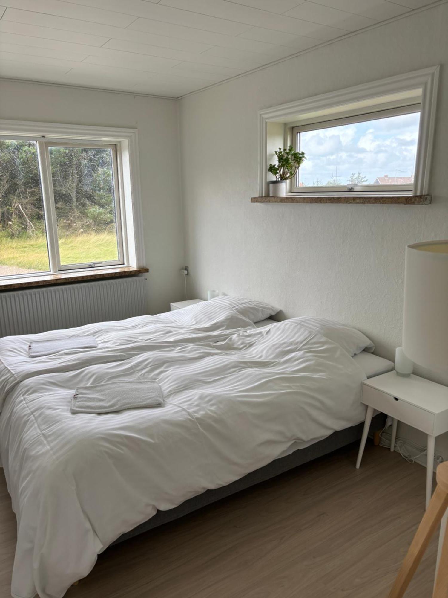 Viking Surf House Apartment Klitmoller Exterior photo