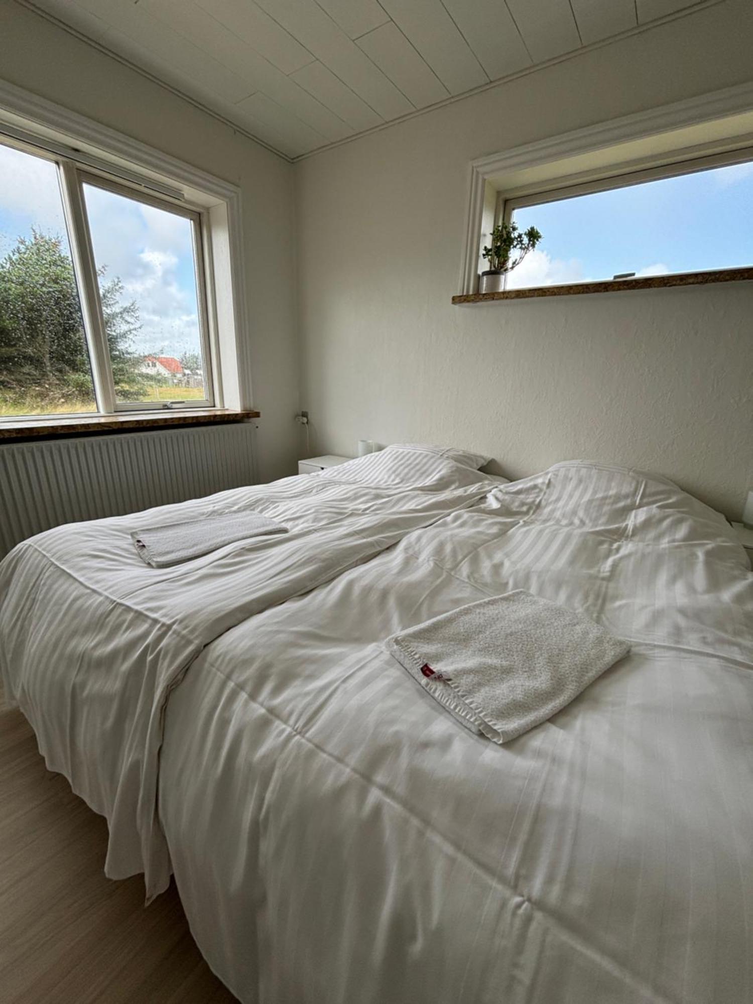 Viking Surf House Apartment Klitmoller Exterior photo